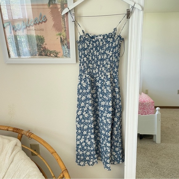 Reformation Sable Dress - Picture 3 of 7